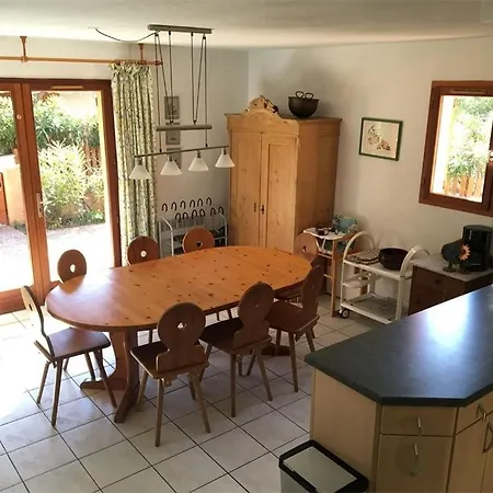 Ls130 : 4 Pieces 7 Couchages Villa Gruissan